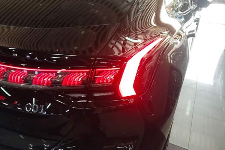 Used Zeekr 001 2024 WE Edition 95 kWh All-Wheel Drive Exterior 3