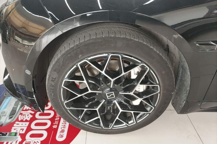 Used Zeekr 001 2024 ME Edition 100 kWh All-Wheel Drive Exterior 4