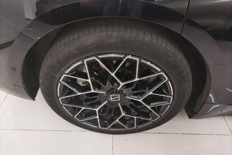 Used Zeekr 001 2024 ME Edition 100 kWh All-Wheel Drive Exterior 5