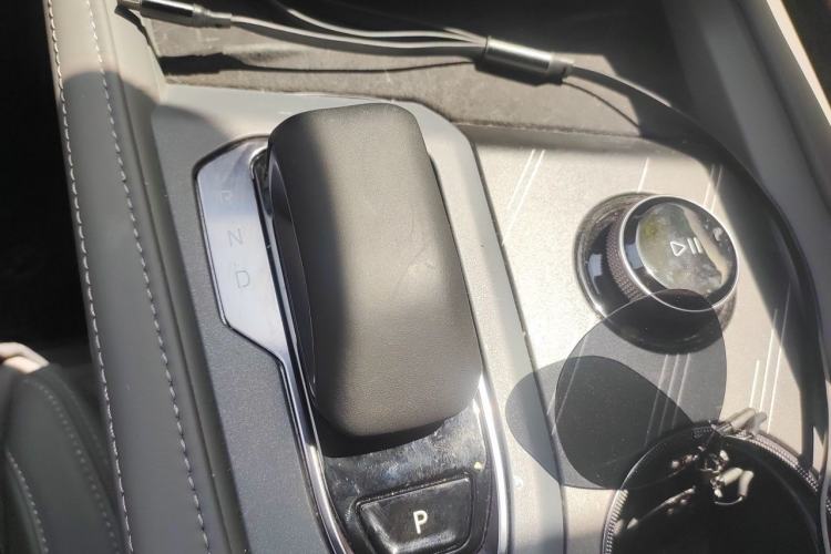Used Zeekr 001 2024 ME Edition 100 kWh All-Wheel Drive Gear Lever