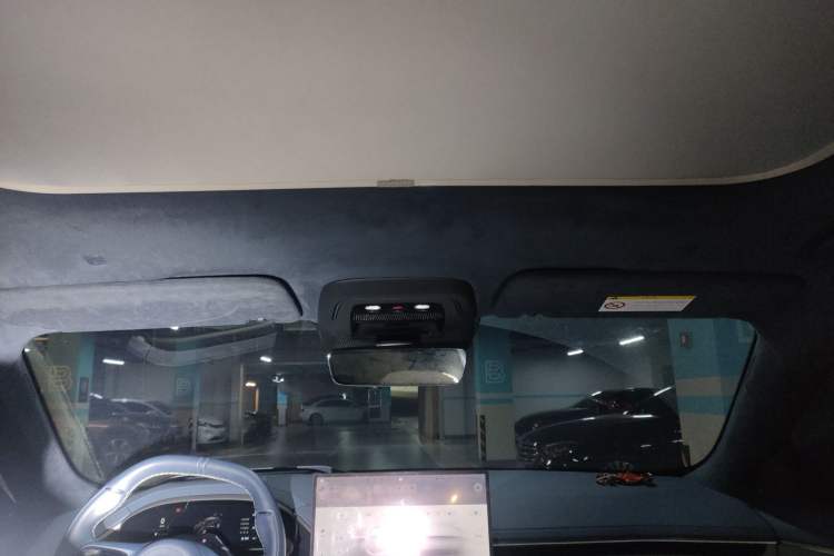 Used Zeekr 001 2024 WE Edition 95 kWh All-Wheel Drive Headliner