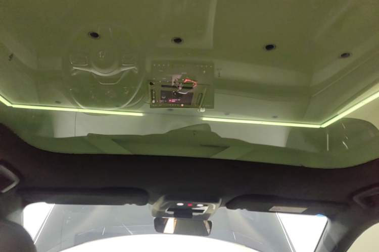 Used Zeekr 001 2024 WE Edition 95 kWh All-Wheel Drive Headliner