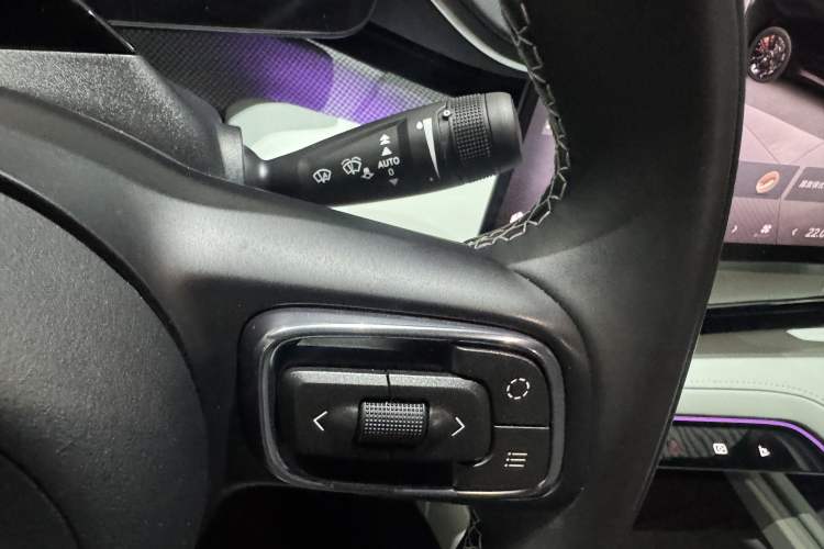 Used Zeekr 001 2024 YOU Edition 100 kWh All-Wheel Drive Interior 10