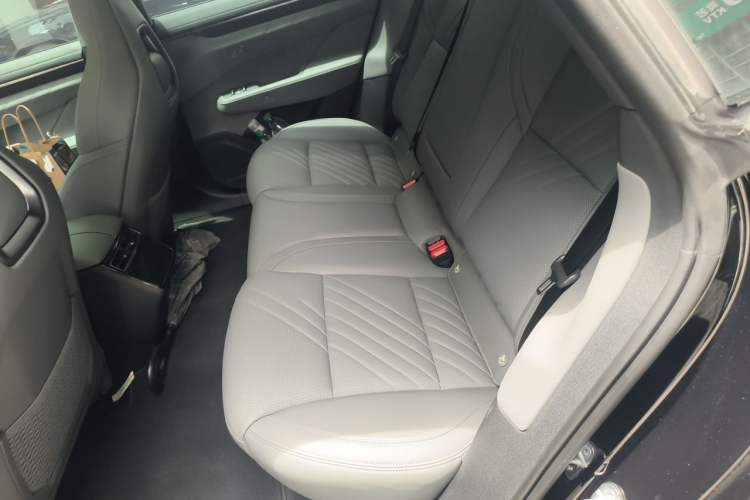 Used Zeekr 001 2024 WE Edition 95 kWh All-Wheel Drive Interior 4