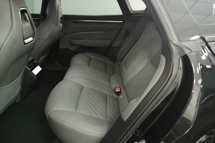 Used Zeekr 001 2024 WE Edition 95 kWh All-Wheel Drive Left Rear Seat