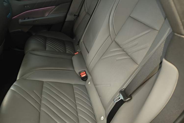 Used Zeekr 001 2024 WE Edition 95 kWh All-Wheel Drive Left Rear Seat