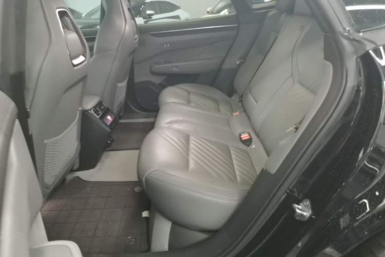 Used Zeekr 001 2024 WE Edition 95 kWh All-Wheel Drive Left Rear Seat