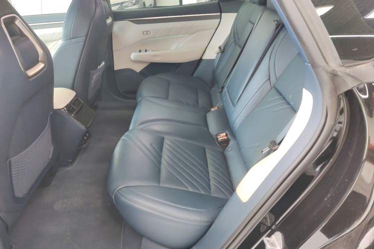 Used Zeekr 001 2024 ME Edition 100 kWh All-Wheel Drive Left Rear Seat