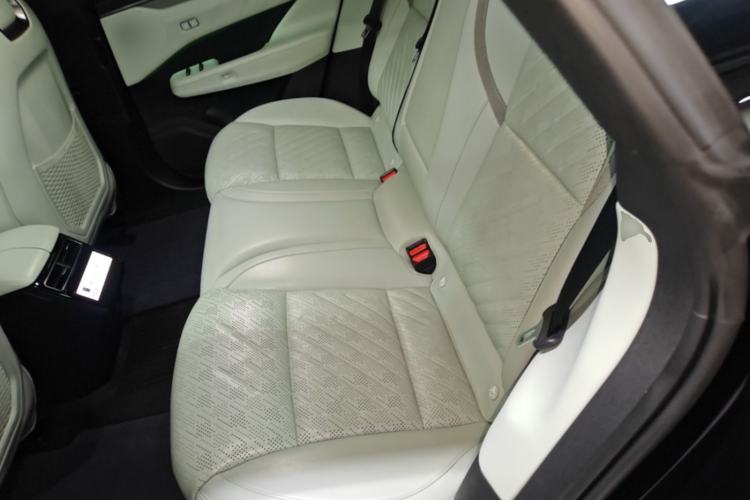 Used Zeekr 001 2024 YOU Edition 100 kWh All-Wheel Drive Left Rear Seat