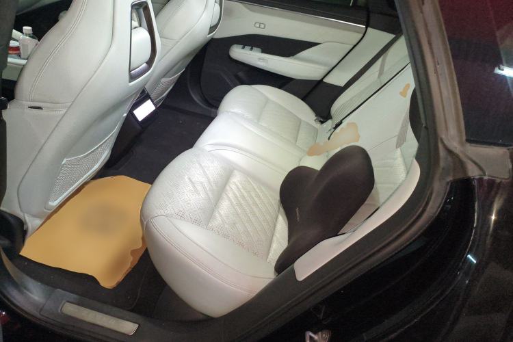 Used Zeekr 001 2024 WE Edition 95 kWh All-Wheel Drive Left Rear Seat