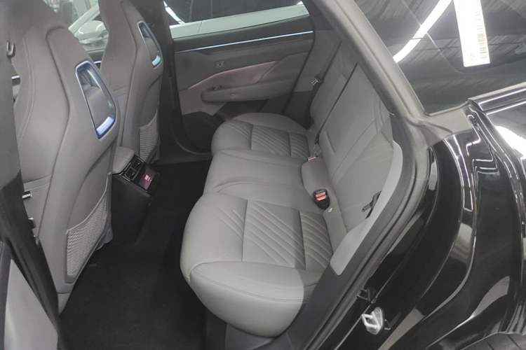 Used Zeekr 001 2024 WE Edition 100 kWh Rear-Drive Left Rear Seat