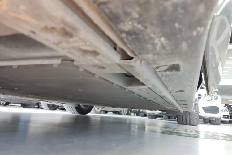 Used Zeekr 001 2024 ME Edition 100 kWh All-Wheel Drive Left Side Sill