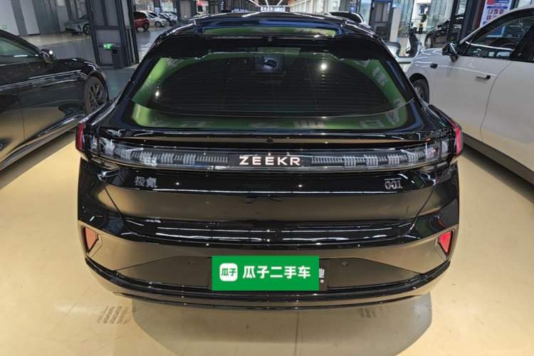 Used Zeekr 001 2024 WE Edition 95 kWh All-Wheel Drive Rear