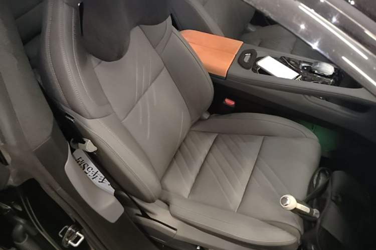 Used Zeekr 001 2024 YOU Edition 100 kWh All-Wheel Drive Right Front Seat