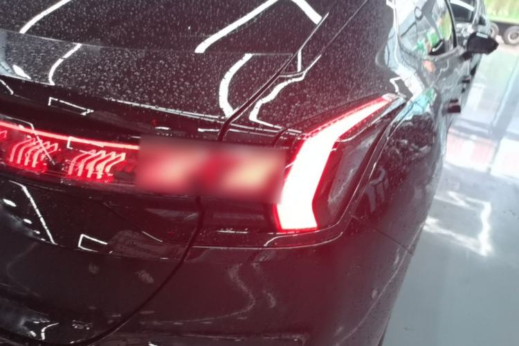 Used Zeekr 001 2024 WE Edition 95 kWh All-Wheel Drive Right Rear Taillight