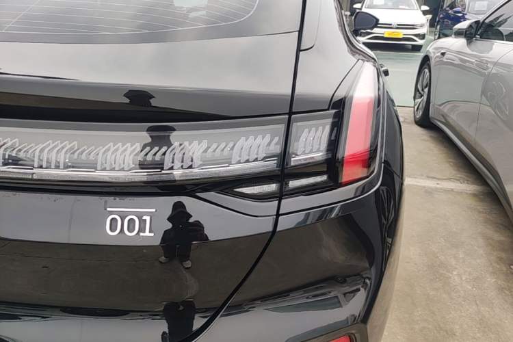 Used Zeekr 001 2024 ME Edition 100 kWh All-Wheel Drive Right Rear Taillight