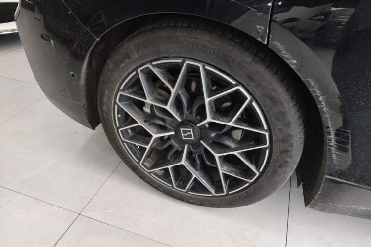 Used Zeekr 001 2024 ME Edition 100 kWh All-Wheel Drive Right Rear Wheel Hub