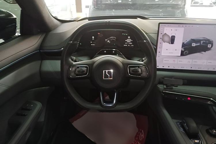Used Zeekr 001 2024 WE Edition 95 kWh All-Wheel Drive Steering Wheel