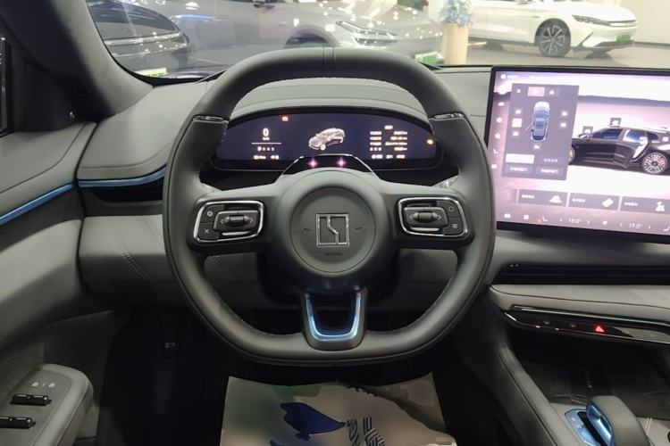 Used Zeekr 001 2024 YOU Edition 100 kWh All-Wheel Drive Steering Wheel