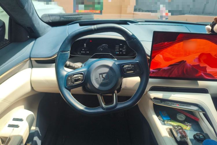 Used Zeekr 001 2024 YOU Edition 100 kWh All-Wheel Drive Steering Wheel