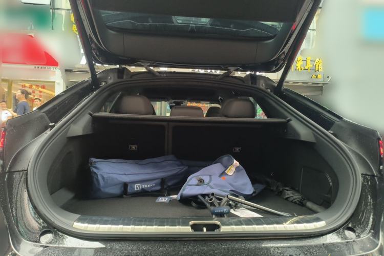 Used Zeekr 001 2024 WE Edition 95 kWh All-Wheel Drive Trunk