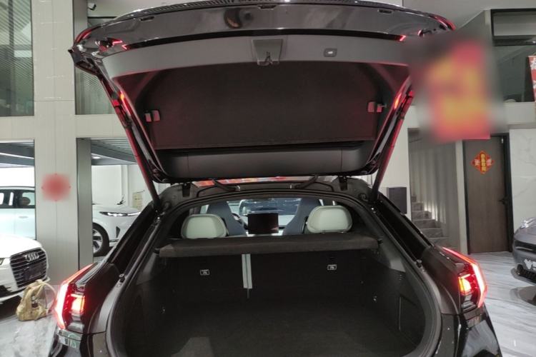 Used Zeekr 001 2024 YOU Edition 100 kWh All-Wheel Drive Trunk