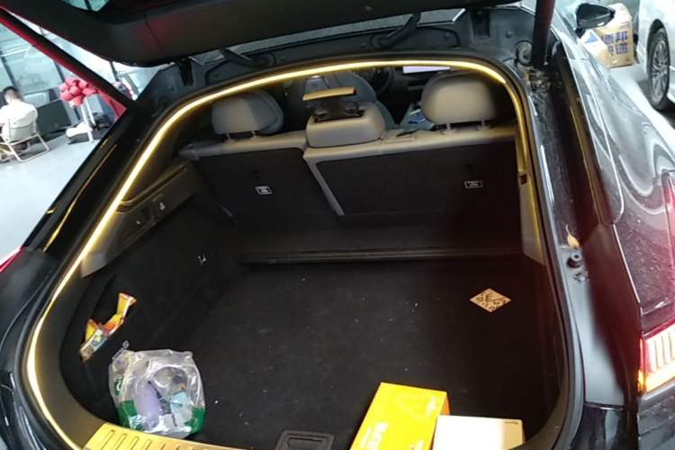 Used Zeekr 001 2024 YOU Edition 100 kWh All-Wheel Drive Trunk