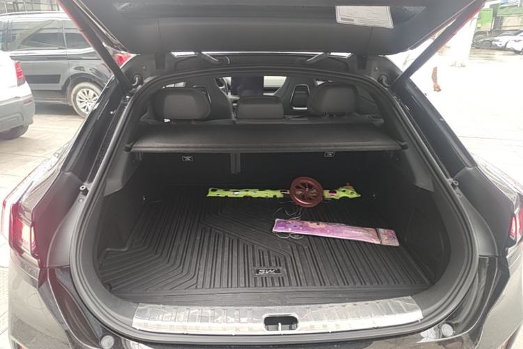 Used Zeekr 001 2024 YOU Edition 100 kWh All-Wheel Drive Trunk