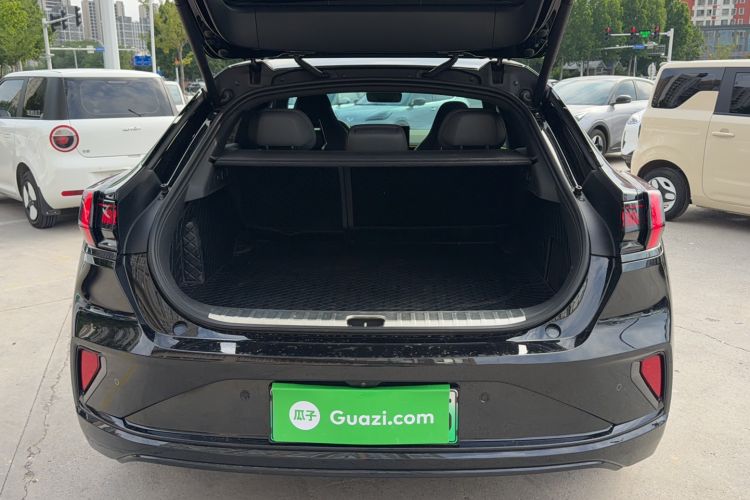 Used Zeekr 001 2024 WE Edition 95 kWh All-Wheel Drive Trunk
