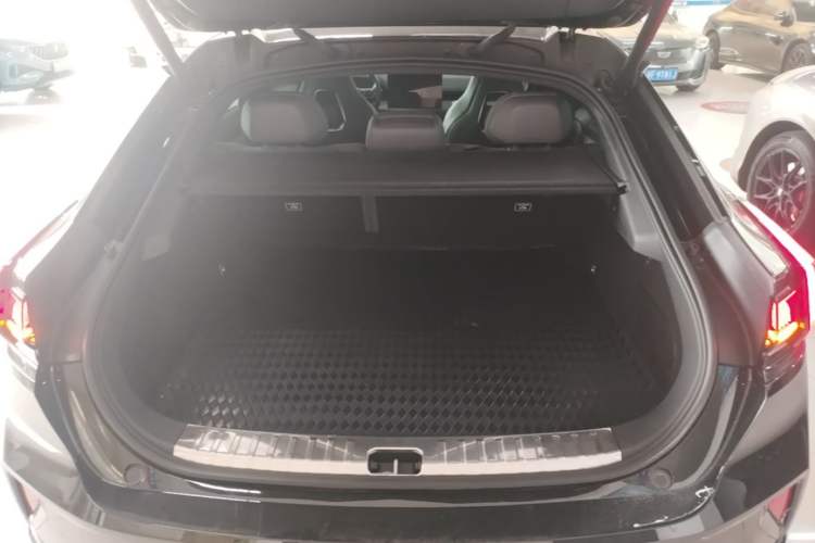 Used Zeekr 001 2024 ME Edition 100 kWh All-Wheel Drive Trunk