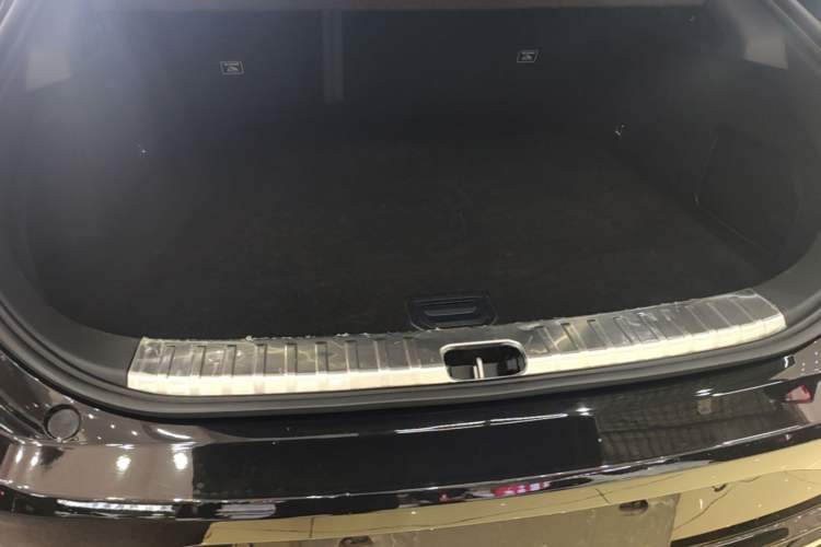 Used Zeekr 001 2024 WE Edition 100 kWh Rear-Drive Trunk