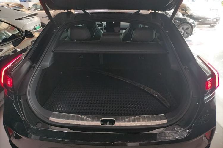 Used Zeekr 001 2024 ME Edition 100 kWh All-Wheel Drive Trunk