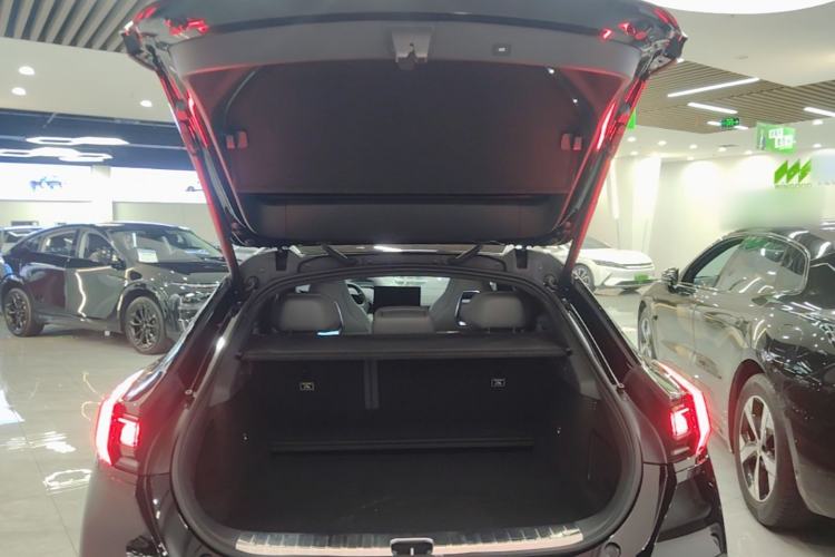 Used Zeekr 001 2024 YOU Edition 100 kWh All-Wheel Drive Trunk