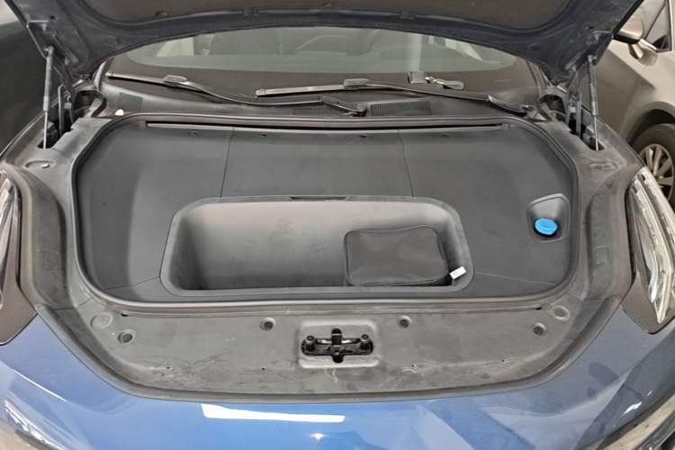 Used Zeekr 001 2024 YOU Edition 100 kWh All-Wheel Drive Engine Bay