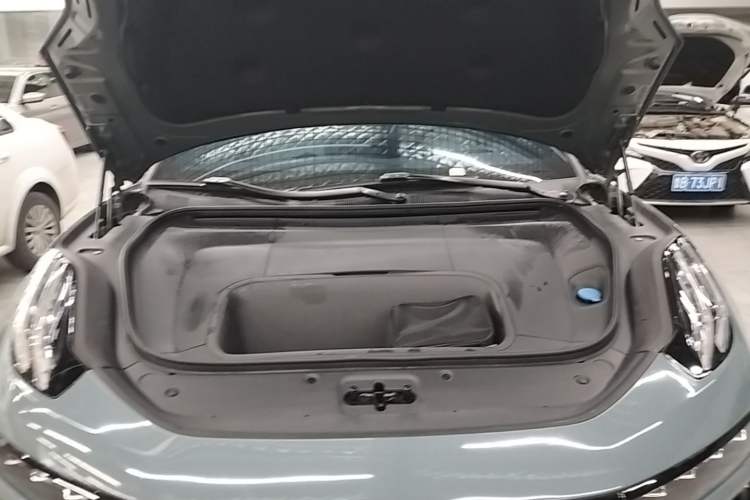 Used Zeekr 001 2024 YOU Edition 100 kWh All-Wheel Drive Engine Bay