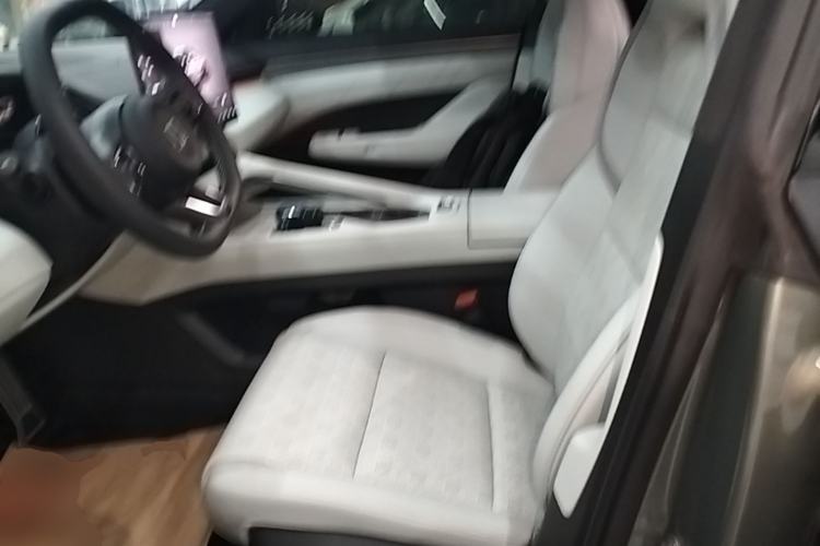 Used Zeekr 001 2024 YOU Edition 100 kWh All-Wheel Drive Left Front Seat