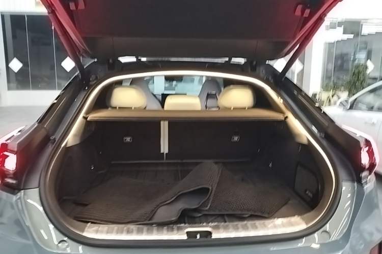 Used Zeekr 001 2024 YOU Edition 100 kWh All-Wheel Drive Trunk