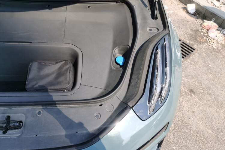 Used Zeekr 001 2024 YOU Edition 100 kWh All-Wheel Drive Engine Bay Left