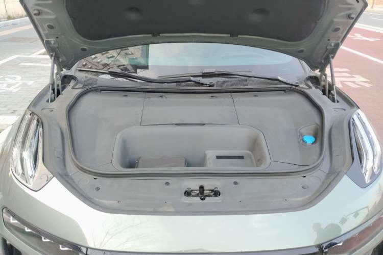 Used Zeekr 001 2024 YOU Edition 100 kWh All-Wheel Drive Engine Bay