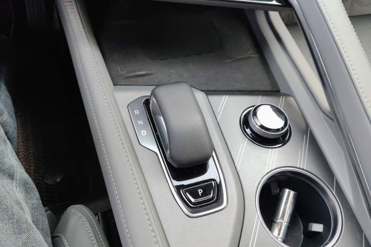 Used Zeekr 001 2024 YOU Edition 100 kWh All-Wheel Drive Gear Lever