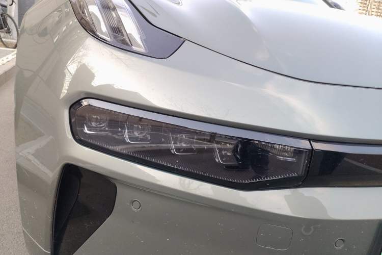 Used Zeekr 001 2024 YOU Edition 100 kWh All-Wheel Drive Right Front Headlight