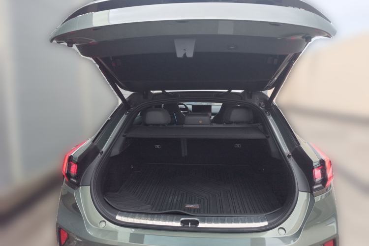 Used Zeekr 001 2024 WE Edition 100 kWh Rear-Drive Trunk