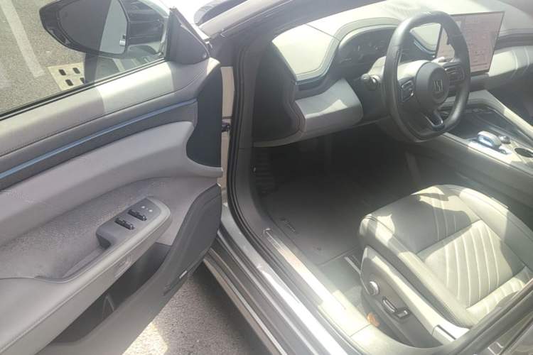 Used Zeekr 001 2024 WE Edition 100 kWh Rear-Drive Driver Seat