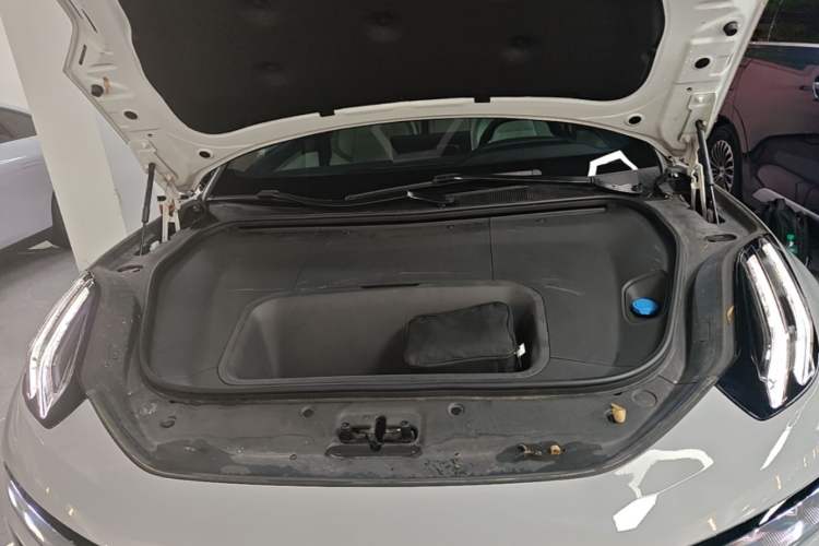 Used Zeekr 001 2024 WE Edition 100 kWh Rear-Drive Engine Bay