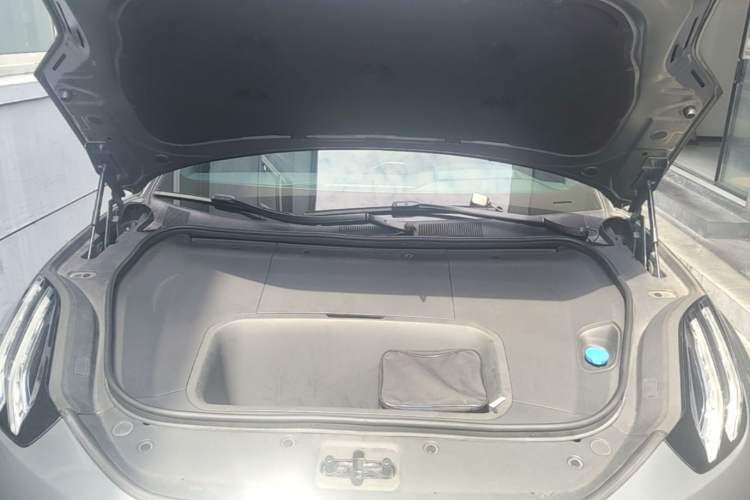 Used Zeekr 001 2024 WE Edition 100 kWh Rear-Drive Engine Bay