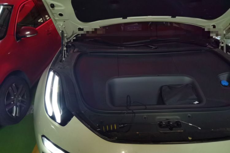 Used Zeekr 001 2024 WE Edition 100 kWh Rear-Drive Engine Bay Right