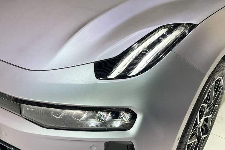 Used Zeekr 001 2024 WE Edition 95 kWh All-Wheel Drive Exterior 8