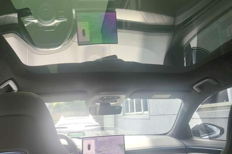 Used Zeekr 001 2024 WE Edition 100 kWh Rear-Drive Headliner