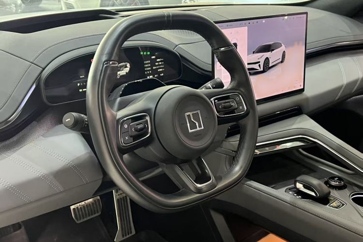 Used Zeekr 001 2024 WE Edition 95 kWh All-Wheel Drive Interior 3