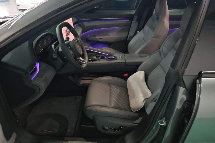 Used Zeekr 001 2024 ME Edition 100 kWh All-Wheel Drive Left Front Seat